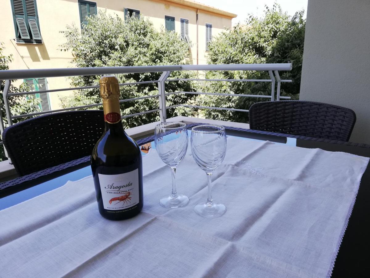 Nuovissimo Appartamento Con Terrazza Alghero Eksteriør billede